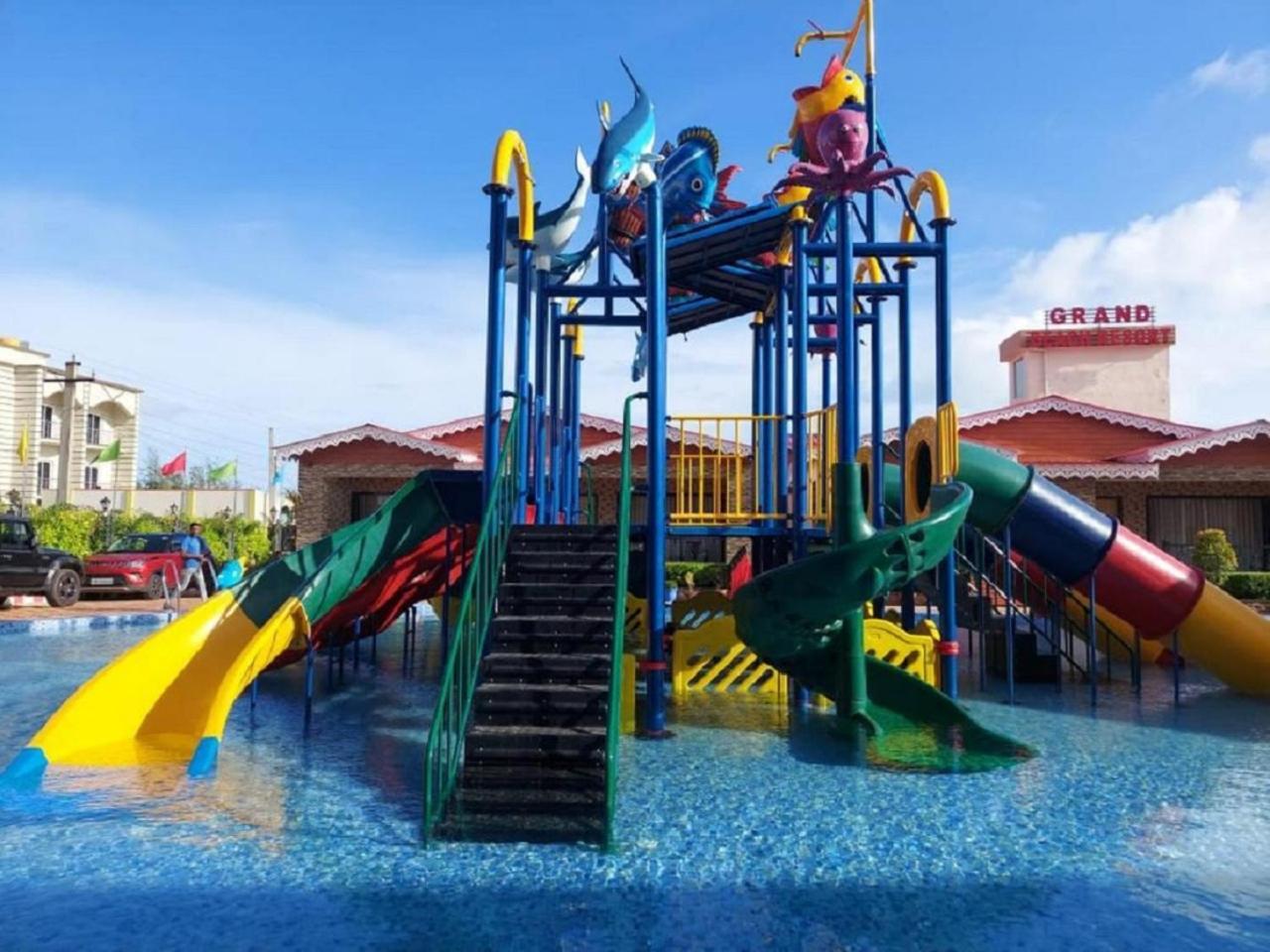 Grand Beach Resort ماندارموني المظهر الخارجي الصورة